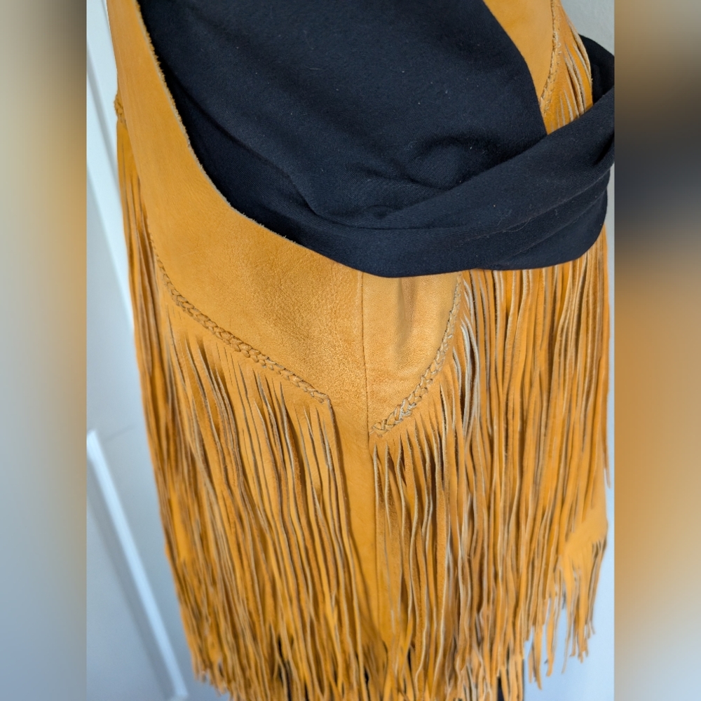 Fringe Leather Boho Vest - Picture 5 of 11